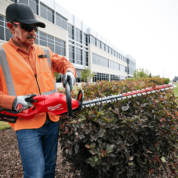 M18 FUEL™ 30" (762mm) Hedge Trimmer (Tool Only), , hi-res