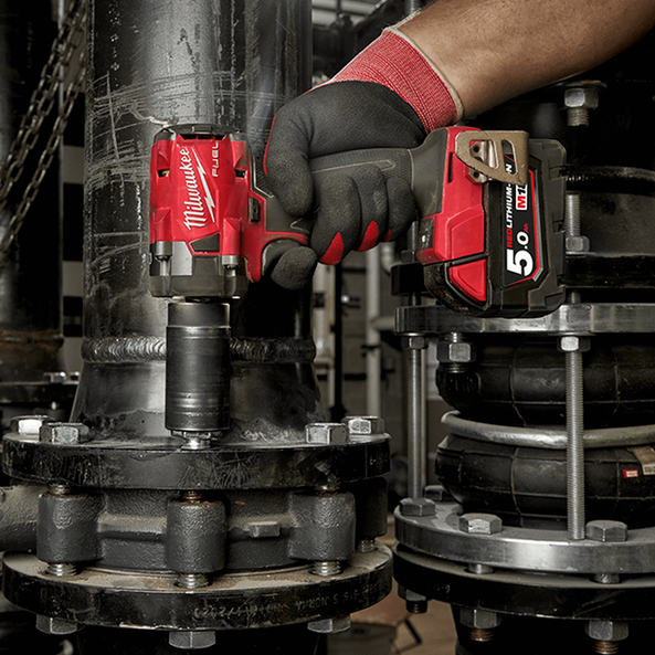 Milwaukee small impact wrench deals