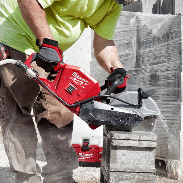Milwaukee m18 on sale concrete saw