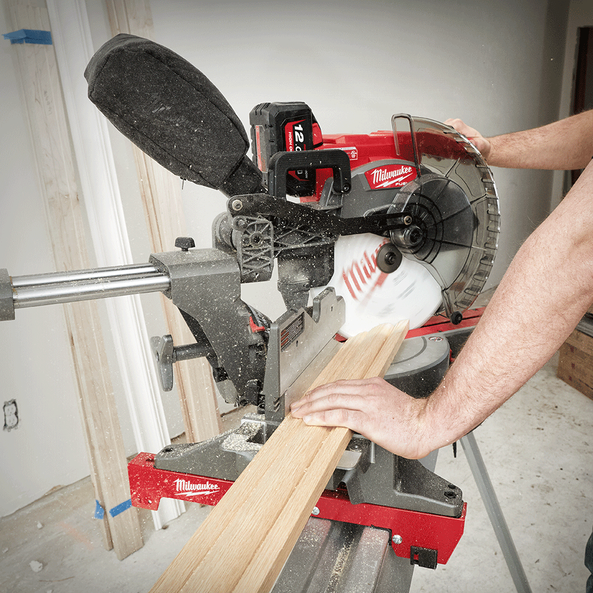 Milwaukee 12 sales miter saw m18