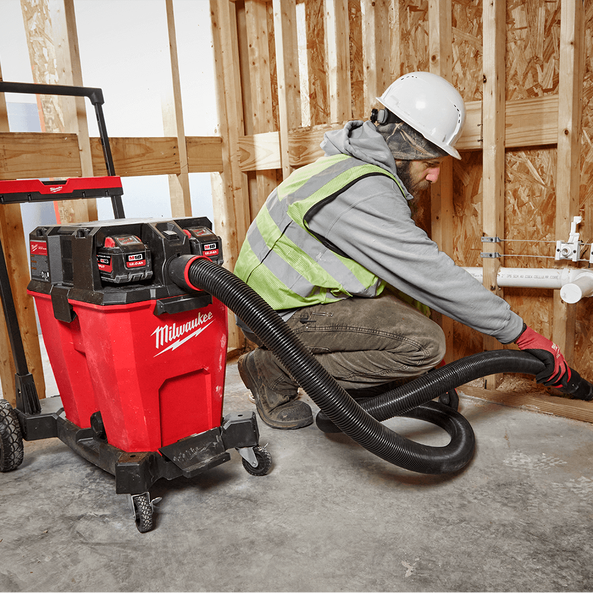 New milwaukee deals m18 vacuum