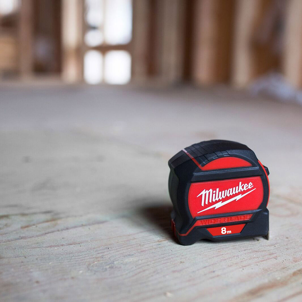 8M WIDE BLADE™ Tape Measure
