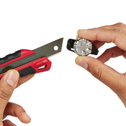 18mm Snap-Off Knife with Metal Lock and Precision Cut Blade