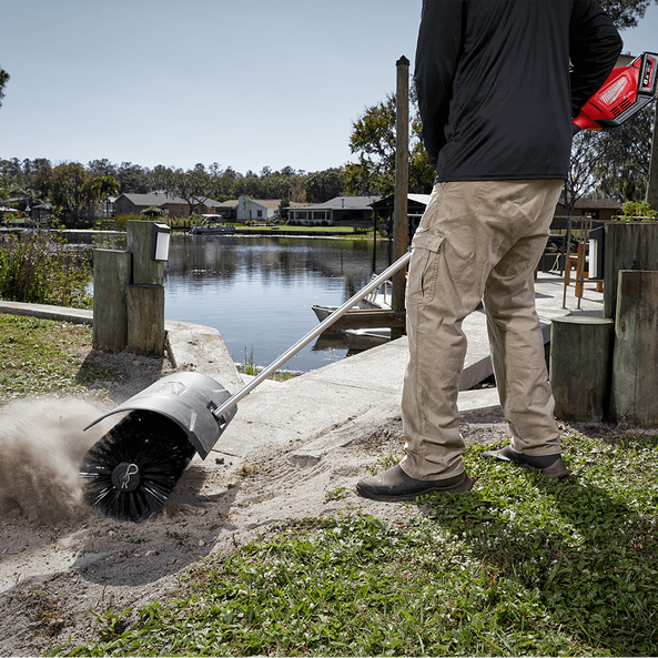 M18 FUEL™ QUIK-LOK™ Bristle Brush Attachment, , hi-res