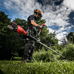 M18 FUEL™ Dual Battery Brushcutter/Line Trimmer with Double Shoulder Harness (Tool Only)