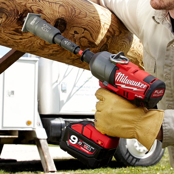 SHOCKWAVE™ Lineman's Distribution Utility Socket 3-in-1