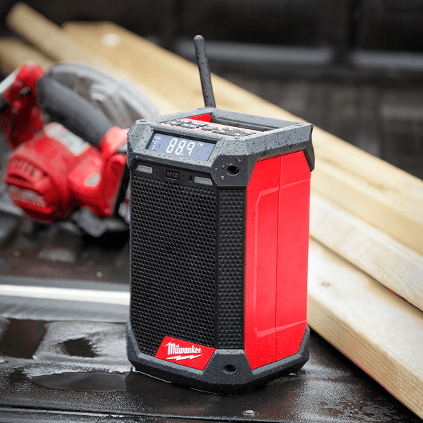 M12™ Radio + Charger with DAB+, , hi-res