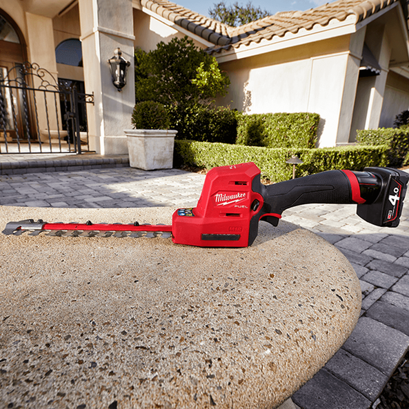 M12 shop hedge trimmer