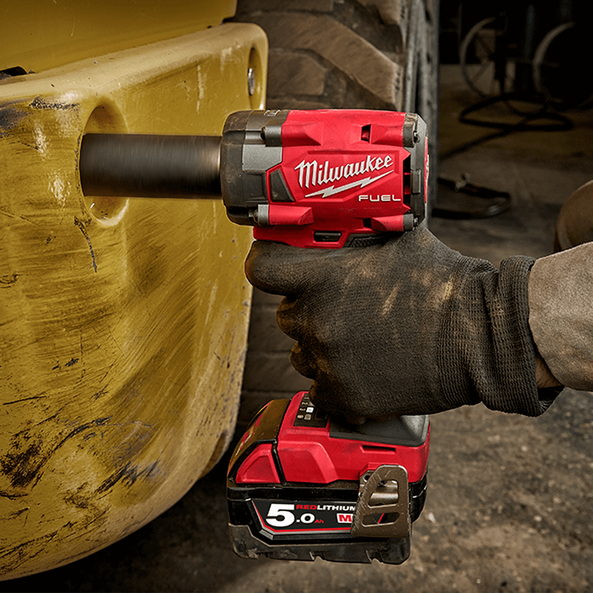 M18 FUEL™ 1/2" Compact Impact Wrench with Friction Ring (Tool Only), , hi-res