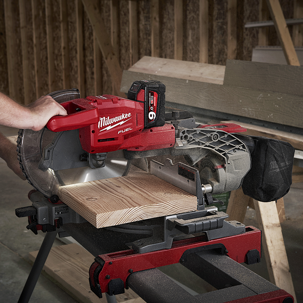 Milwaukee sliding cheap compound miter saw