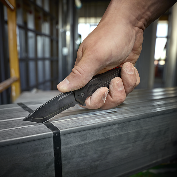 3" HARDLINE™ Serrated Blade Pocket Knife