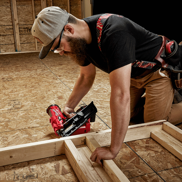 Milwaukee M18 FUEL 30 34 Framing Nailer Tool Only M18FFN
