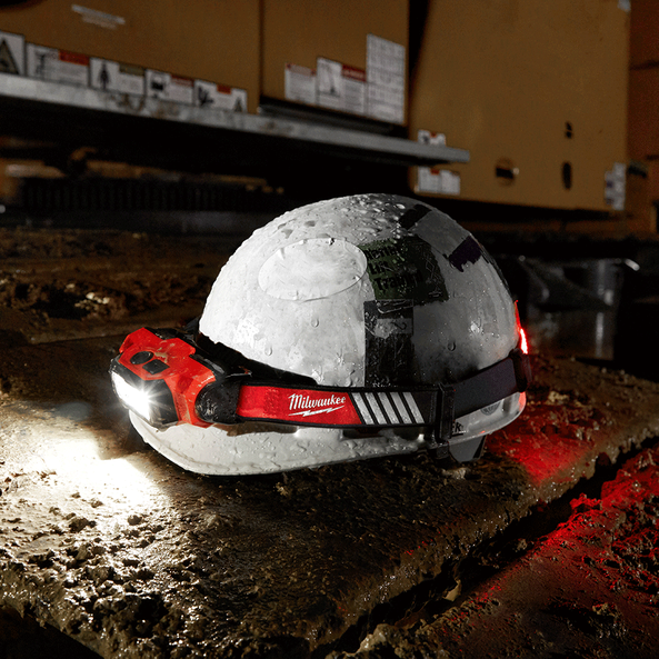 Milwaukee REDLITHIUM™ USB Rechargeable BEACON Hard Hat Light Kit