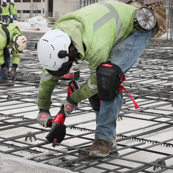 M18 FUEL™ 32mm Rebar Cutter w/ ONE-KEY™ (Tool Only), , hi-res