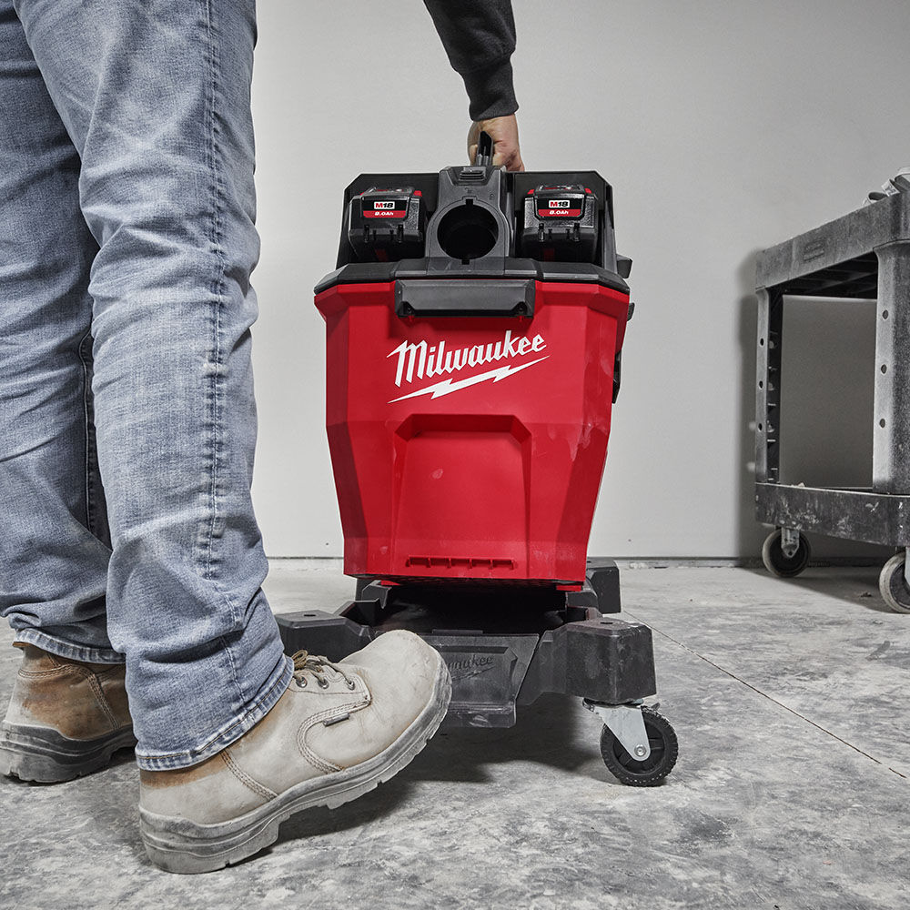 Milwaukee M18 FUEL 34L Wet Dry Vacuum Tool Only M18FVC34L0