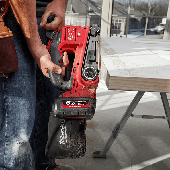 Milwaukee belt 2025 grinder