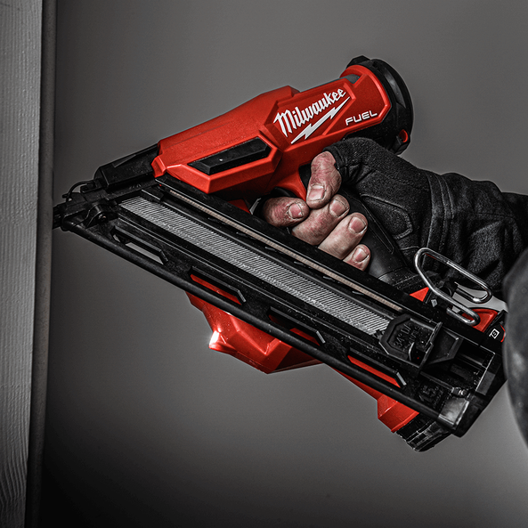 Milwaukee M18 FUEL 15 Gauge Angled Finishing Nailer Tool Only M18FN15GA 0C Milwaukee Tool NZ