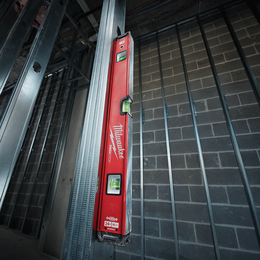 600mm (24") REDSTICK&trade; Magnetic Box Level