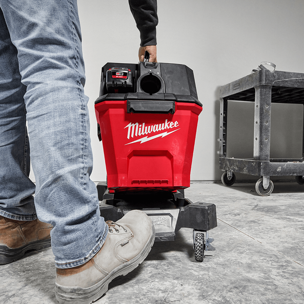 Milwaukee M18 FUEL 23L Wet Dry Vacuum Tool Only M18FVC23L0