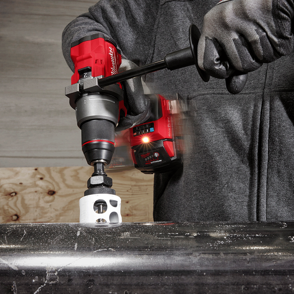 Milwaukee hammer sales drill driver m18