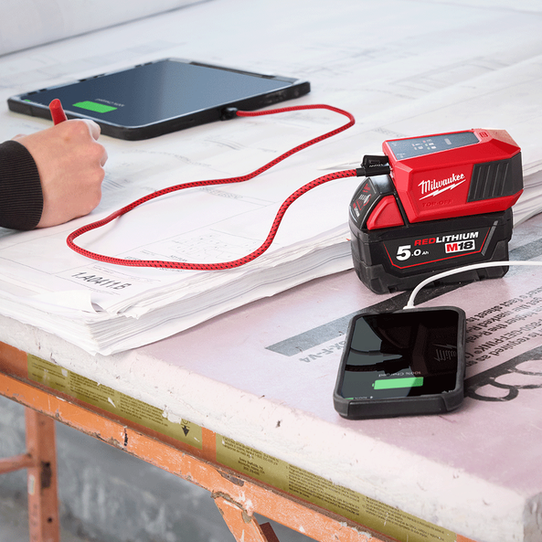 M18™ TOP-OFF Bidirectional Charger & Power Supply, , hi-res