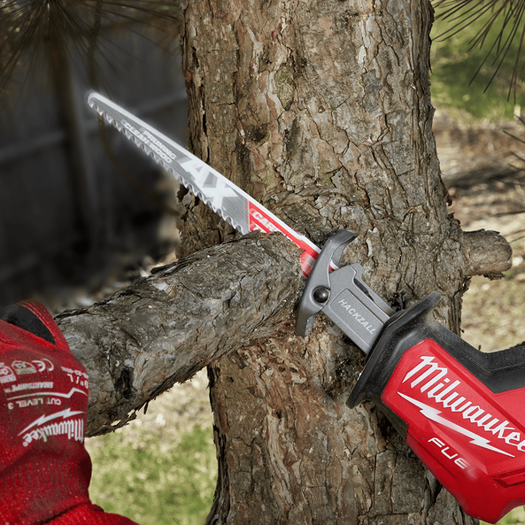 SAWZALL™ The AX™ with Carbide Teeth Pruning 225mm 9" 3TPI Blade 1 Pack, , hi-res