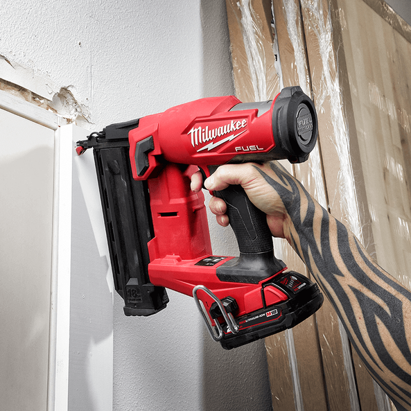 Milwaukee M18 FUEL 18 Gauge Brad Finishing Nailer Tool Only