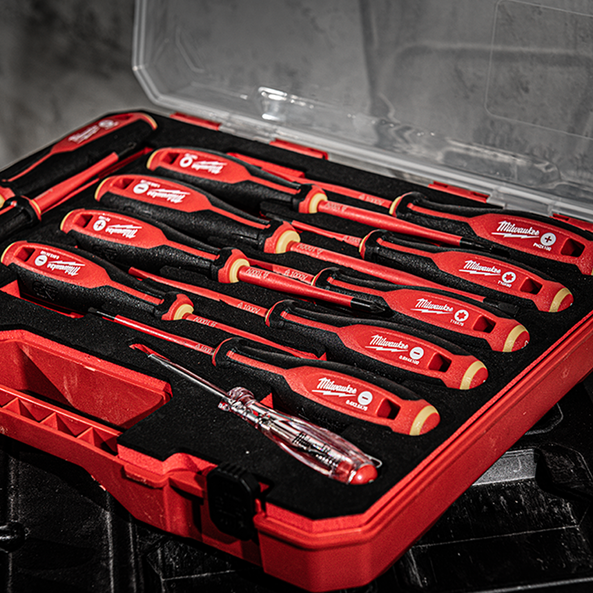Milwaukee store electrician screwdriver