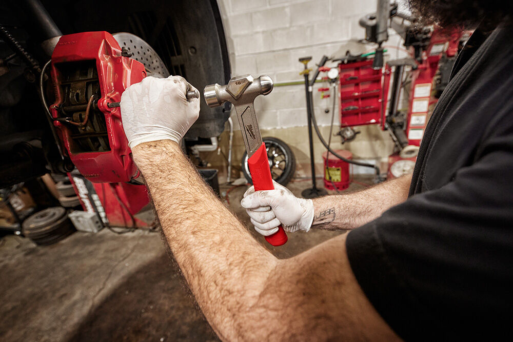 Milwaukee 16oz Steel Ball Peen Hammer 48229130 | Milwaukee