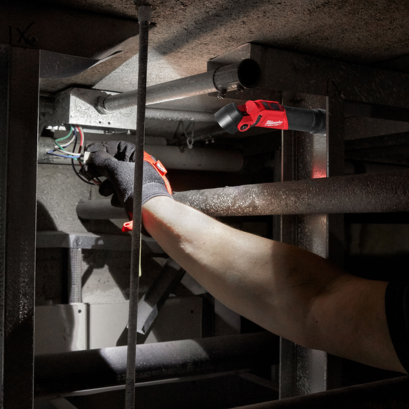 REDLITHIUM™ USB Pivoting Work Light Kit