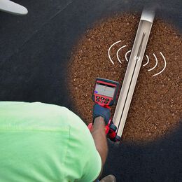 M12™ Pipeline Locator w/ ONE-KEY™ (Tool Only)