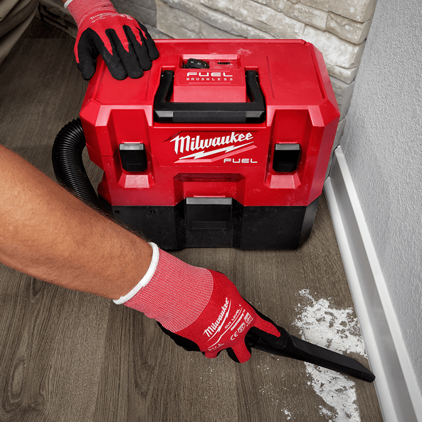 Milwaukee m12 sales wet dry vacuum