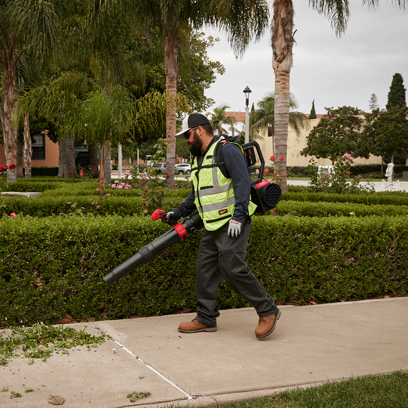 M18 FUEL&trade; Dual Battery Backpack Blower (Tool Only), , hi-res