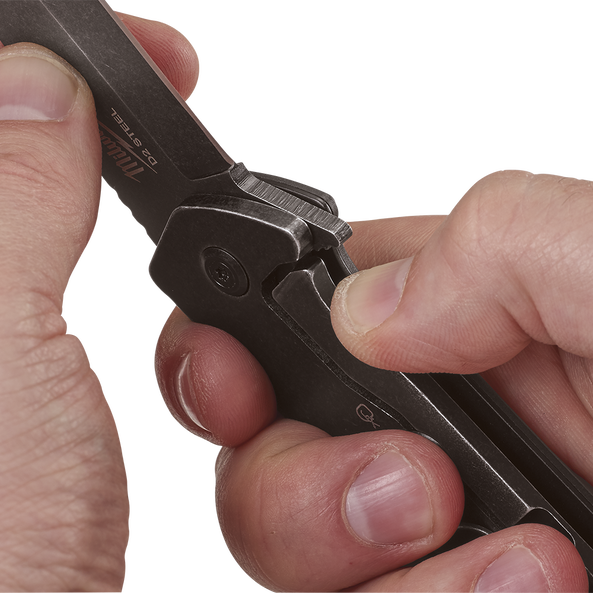 2.5" HARDLINE™ Smooth Blade Pocket Knife