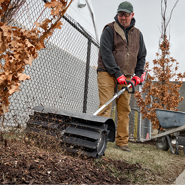 M18 FUEL™ QUIK-LOK™ Rubber Broom Attachment, , hi-res