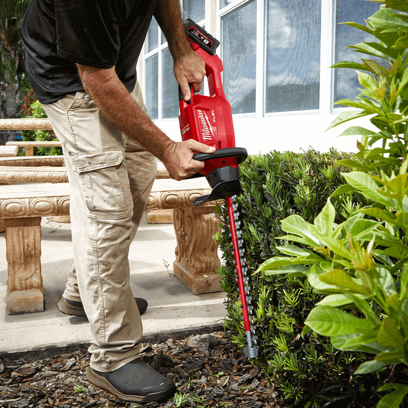 Milwaukee outlet bush trimmer