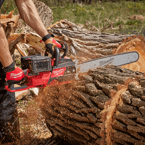 M18 FUEL™ 20" (508mm) Dual Battery Chainsaw (Tool Only), , hi-res