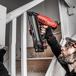 M18 FUEL™ 15 Gauge Angled Finishing Nailer (Tool Only)