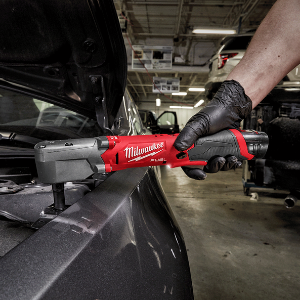 Milwaukee 90 degree impact clearance