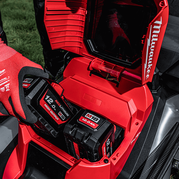 Milwaukee battery powered lawn tools sales