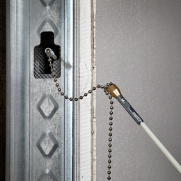 Magnetic Tip & Chain Fish Stick Accessory