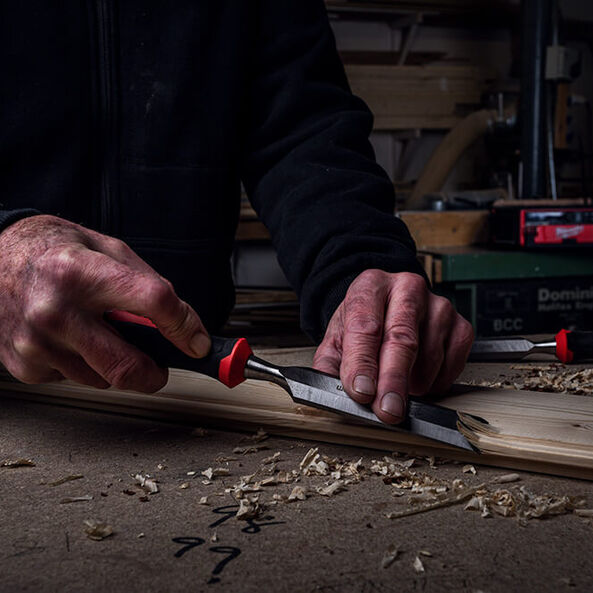 25mm Beveled Edge Chisel, , hi-res