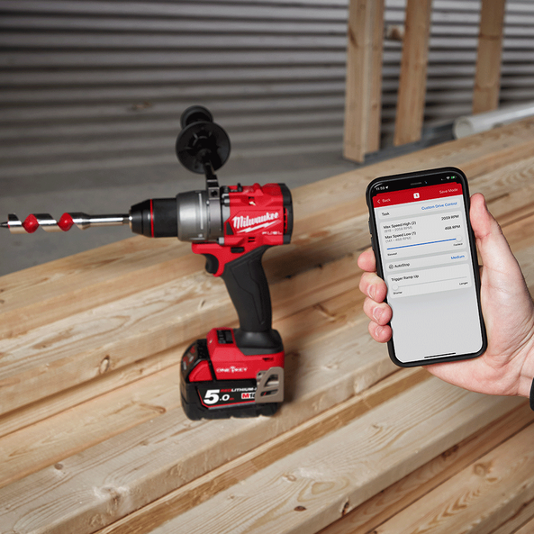 Milwaukee m18 hotsell fuel hammer drill