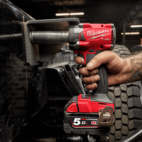 M18 FUEL™ 1/2" Compact Impact Wrench with Pin Detent (Tool Only), , hi-res