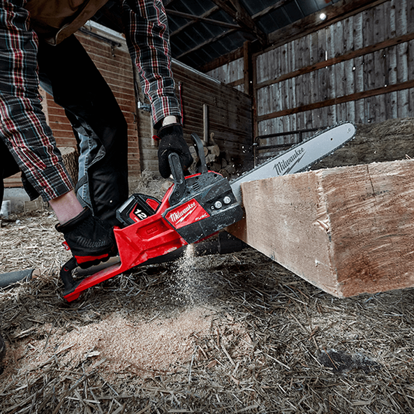 Milwaukee M18 FUEL 14 356mm Chainsaw Tool Only M18FCHS140 Milwaukee Tool NZ
