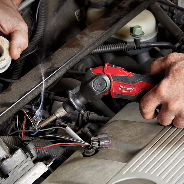 Milwaukee m12si deals