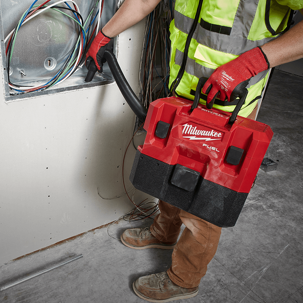 New milwaukee shop m12 vacuum