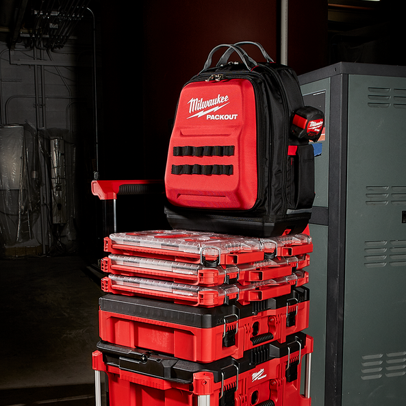 Milwaukee backpack nz store