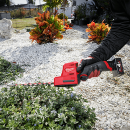 M12 FUEL™ Hedge Trimmer (Tool Only)