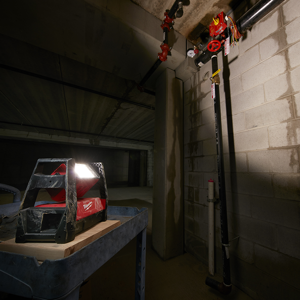 M18™ High Performance LED Area Light (Tool Only)